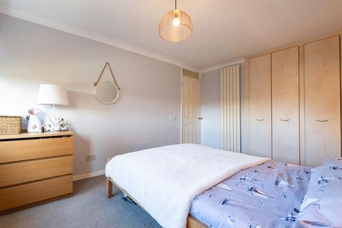 13 Cedar Ridge, Tunbridge Wells, TN2 3NX