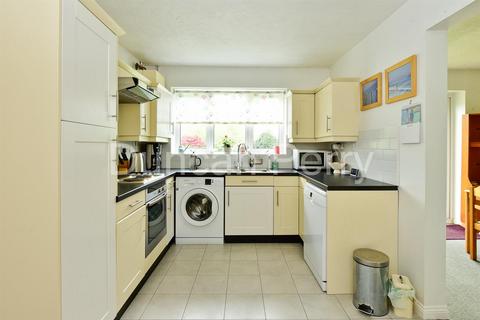 4 bedroom detached house for sale, Northlands, Potters Bar EN6