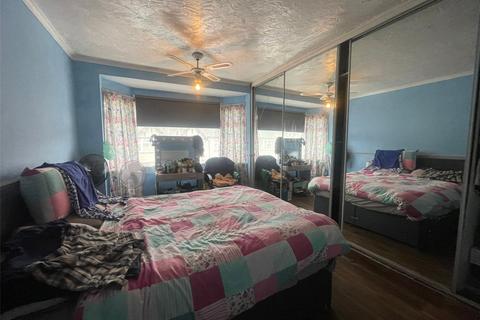 20 Detling Road, Northfleet, Gravesend, DA11 8DH