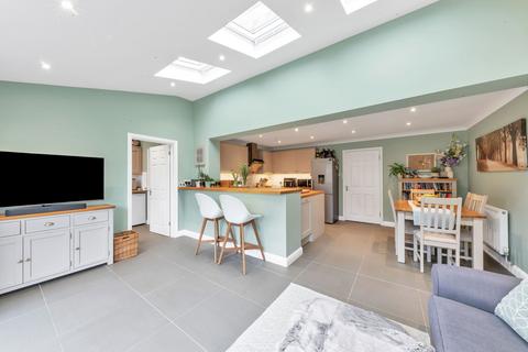8 Brookside, Orwell, Royston, SG8 5TQ