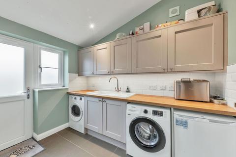 8 Brookside, Orwell, Royston, SG8 5TQ