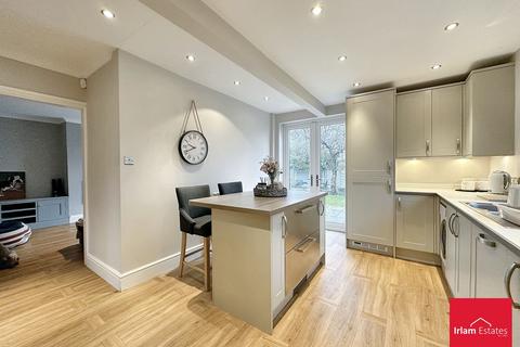 8 Beech Avenue, Irlam, Manchester, M44 6FT