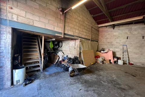 Garage for sale, Lock up on Taff Street Ferndale - Ferndale