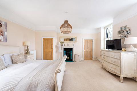 7 bedroom semi-detached house for sale, The Green, Deanshanger, Milton Keynes, Northamptonshire, MK19