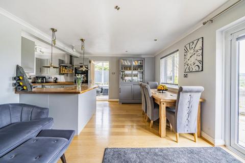 11 Five Acres, Dursley, GL11 4JP