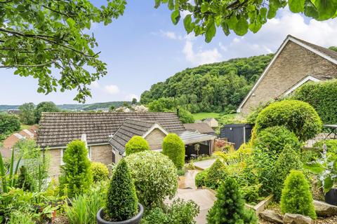 11 Five Acres, Dursley, GL11 4JP