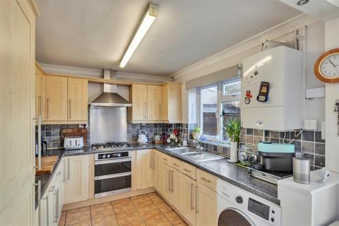 3 bedroom house for sale, Vyrnwy Road, Oswestry