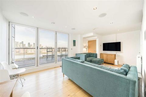 2 bedroom flat for sale, Dowells Street, London SE10