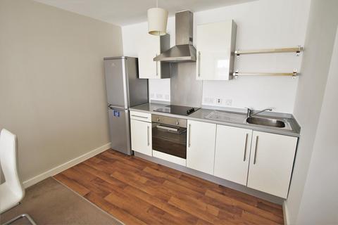 2 bedroom apartment to rent, Ladywell Point, Pilgrims Way, Salford