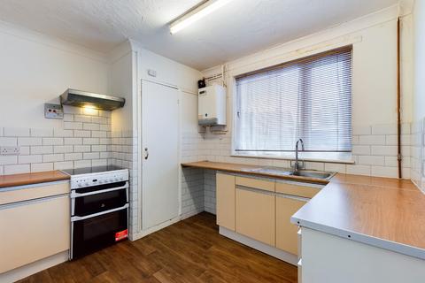 3 bedroom terraced house for sale, Fullarton Crescent, South Ockendon, Essex, RM15