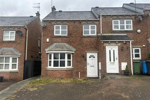 3 bedroom end of terrace house for sale, New Street, Lees, Oldham, Greater Manchester, OL4