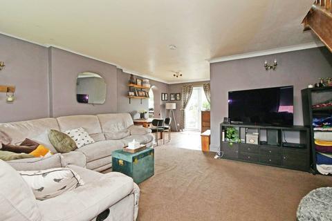 3 bedroom semi-detached house for sale, The Chase, Boroughbridge, York, YO51