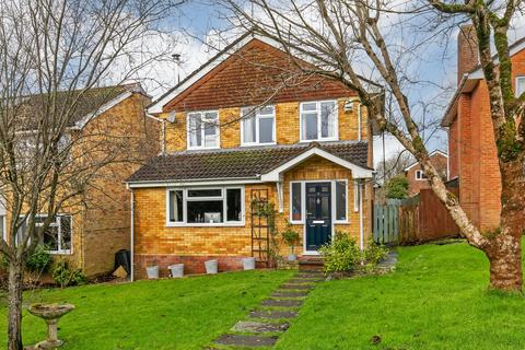 4 bedroom detached house for sale, Grays Close, Colden Common, SO21