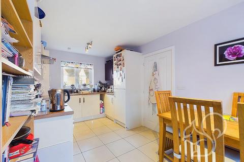 3 bedroom semi-detached house for sale, Jackdaw Drive, Stanway