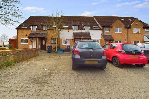 62 Apperley Drive, Quedgeley, Gloucester, GL2 4WP