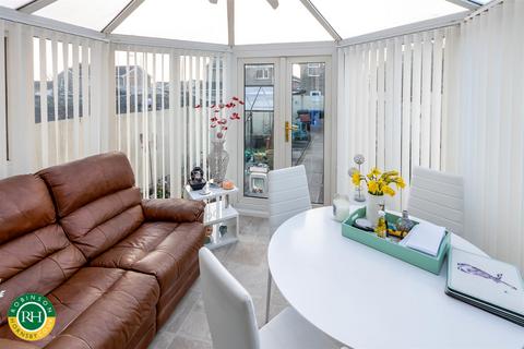 9 Staunton Road, Doncaster, DN4 6UF