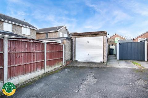 9 Staunton Road, Doncaster, DN4 6UF
