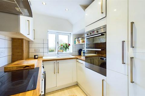 2 bedroom maisonette for sale, Wrecclesham Hill, Farnham GU10