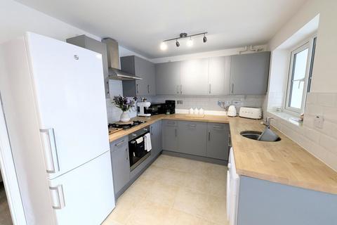 3 bedroom semi-detached house for sale, Andersen Close, Fareham PO15