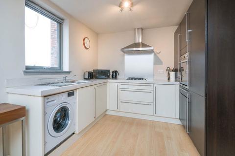 2 bedroom flat to rent, Telford Grove, Craigleith, Edinburgh