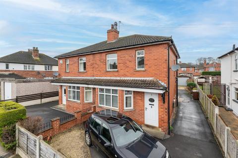 2 bedroom semi-detached house for sale, Oatlands Drive, Otley LS21