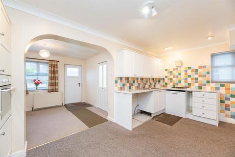 3 Oatlands Drive, Otley, LS21 2AY