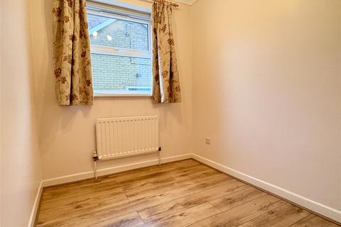 3 Clough Road, Shaw, Oldham, OL2 8QD