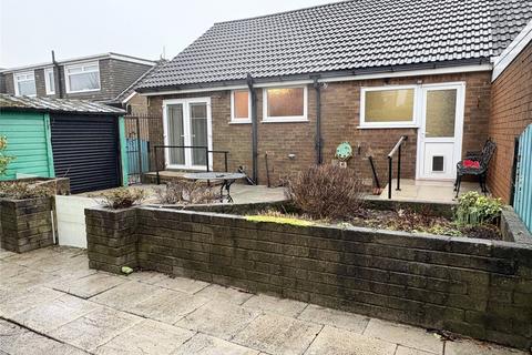 3 Clough Road, Shaw, Oldham, OL2 8QD