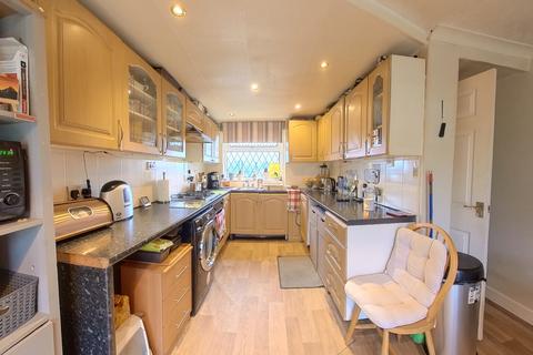 3 bedroom end of terrace house for sale, Hollins Road, Nelson BB9