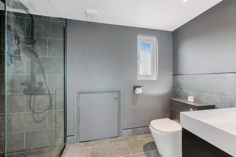 14 Richmond Crescent, Epsom, KT19 8JA