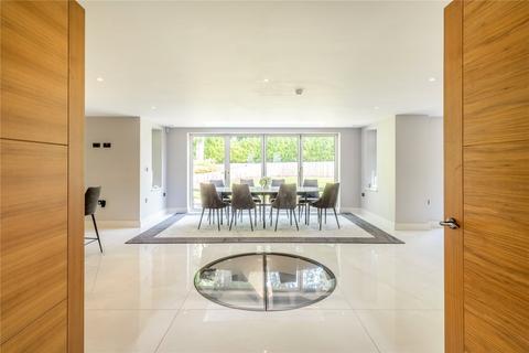 Falacre Eden Vale, Dormans Park, East Grinstead, RH19 2LT