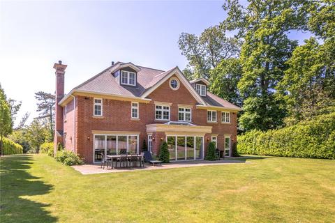Falacre Eden Vale, Dormans Park, East Grinstead, RH19 2LT
