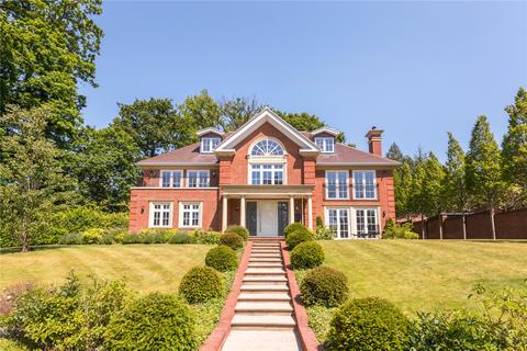 Falacre Eden Vale, Dormans Park, East Grinstead, RH19 2LT