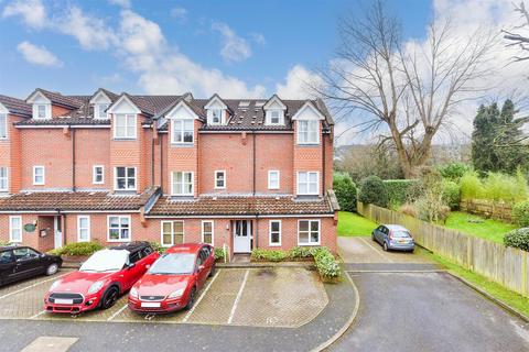 1 bedroom ground floor flat for sale, Dorchester House, Tunbridge Wells TN1