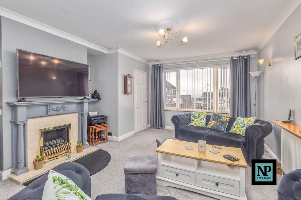 Lounge Dining Room
