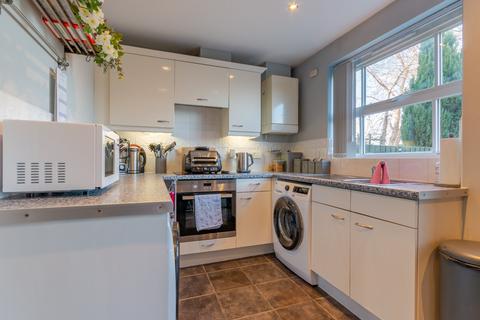 2 bedroom semi-detached house for sale, Stead Hill Way, Thackley, Bradford, West Yorkshire, BD10