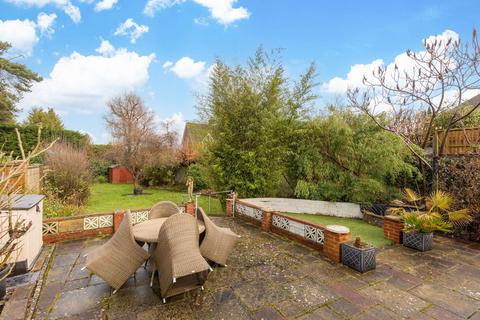 3 bedroom detached bungalow for sale, Copthorne Road, East Grinstead RH19