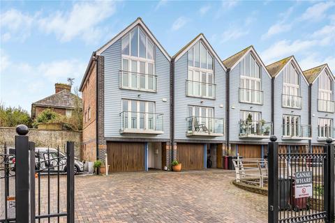 3 bedroom end of terrace house for sale, Canal Wharf, Canal Wharf Road, Chichester, PO19