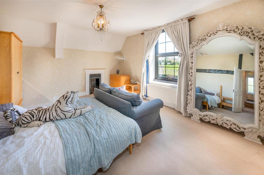 3 Yewden Manor-44.jpg