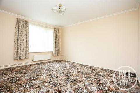 3 bedroom end of terrace house for sale, Cromwell Court, Carlton Colville, NR33