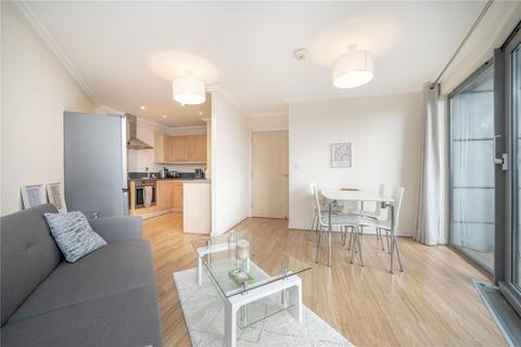 2 bedroom apartment to rent, Victoria Road, London W3