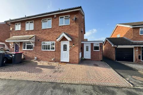 3 bedroom semi-detached house for sale, Sorrel Drive, Kingsbury, Tamworth