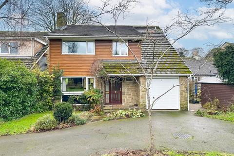 4 bedroom detached house for sale, Walker Close, Glusburn, Keighley