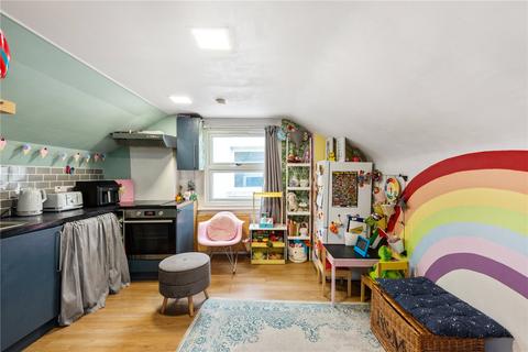 Studio for sale, Amhurst Road, London, E8