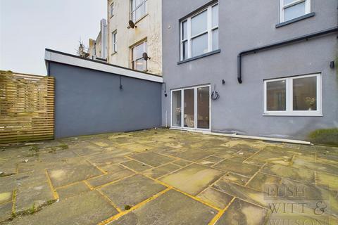 1 bedroom flat for sale, London Road, St. Leonards-On-Sea