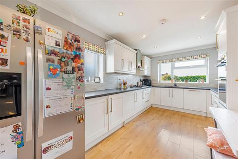 4 bedroom house for sale, Johns Road, Meopham