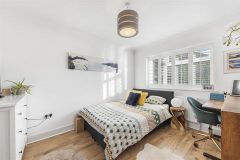 26 Johns Road, Meopham, Gravesend, DA13 0LP