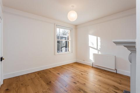 3 bedroom semi-detached house to rent, Highgate Road, Forest Row RH18