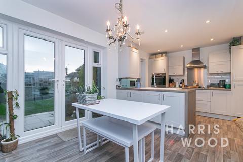 20 Limestone Close, Great Blakenham, Ipswich, IP6 0FG