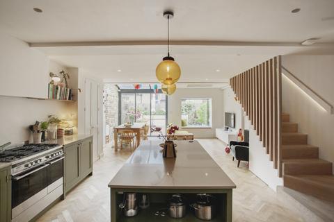 undefined, Overcliff Road, London, SE13